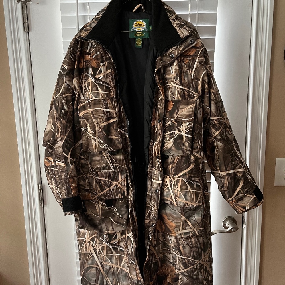 Cabelas Full Length Hunting Parka - Men’s Large